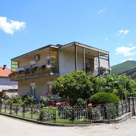 Cvijetna Oaza Apartment Trebinje Luaran gambar