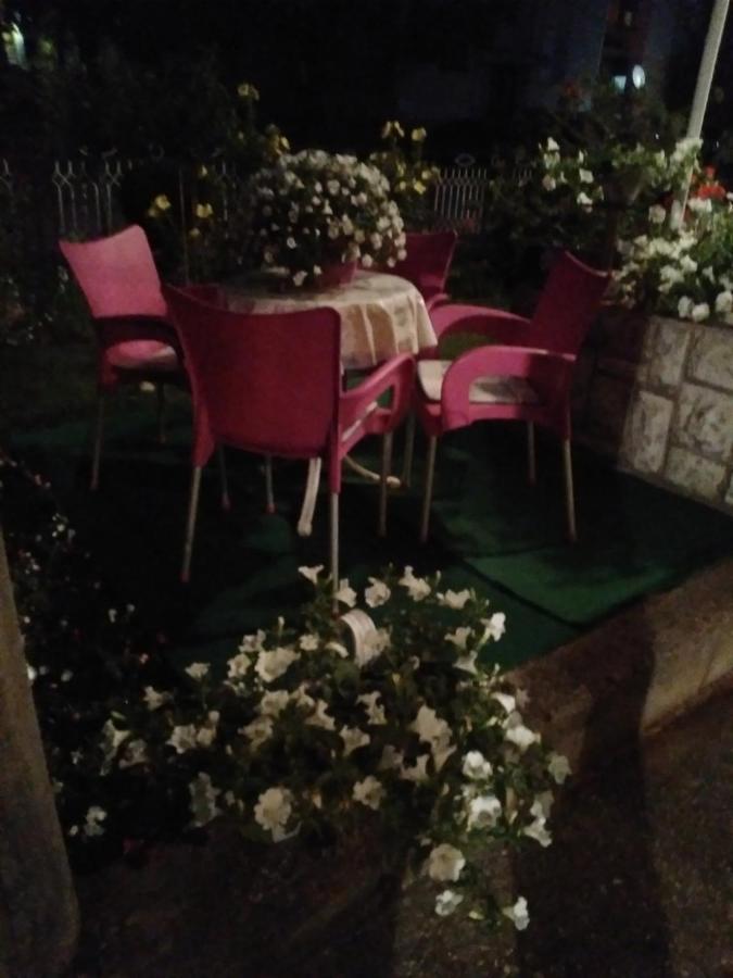 Cvijetna Oaza Apartment Trebinje Luaran gambar