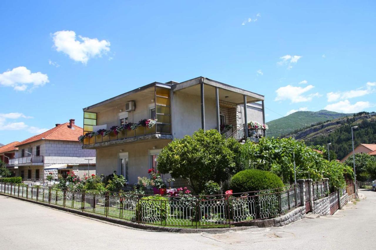 Cvijetna Oaza Apartment Trebinje Luaran gambar